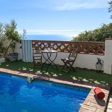 Azul By Casitas Select